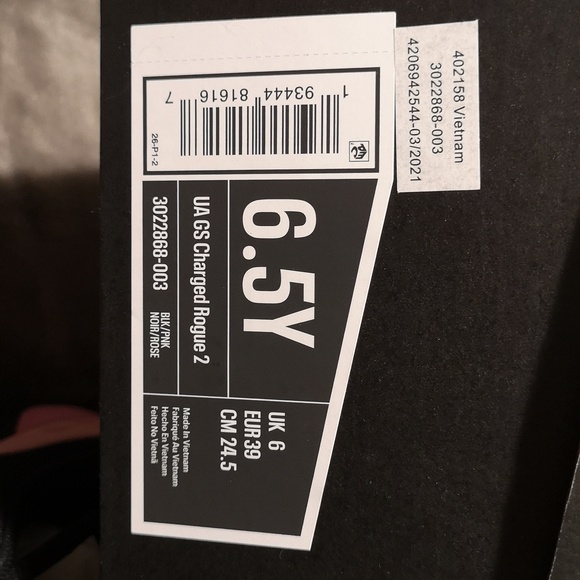 UnderArmour UA GS Charged Rogue 2 Running Shoes - Picture 4 of 4